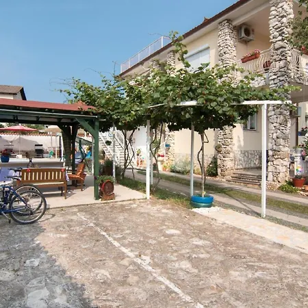 Fuer 2 Personen Ca 25 Qm In Fazana-surida, Istrien Istrische Riviera Apartment